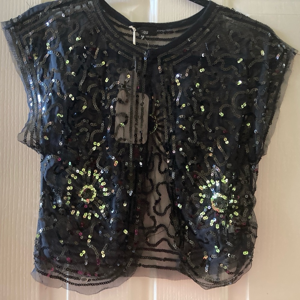 Sequined Black Top Floral Detail Short Sleeve Evening Wear